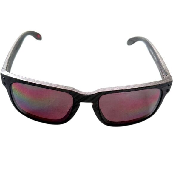 OAKLEY Holbrook OO9102-B7 Unisex Sunglasses Woodgrain Frame Prizm Daily Polarize - Picture 2 of 10